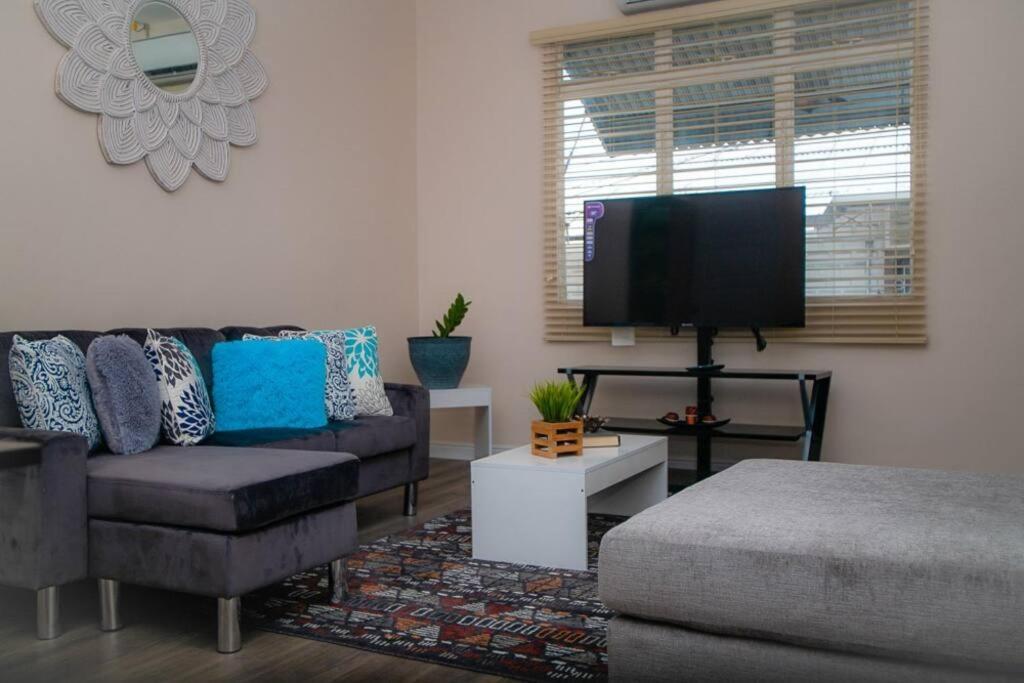 Raynebow Chateau - Chic City Getaway Port of Spain Luaran gambar